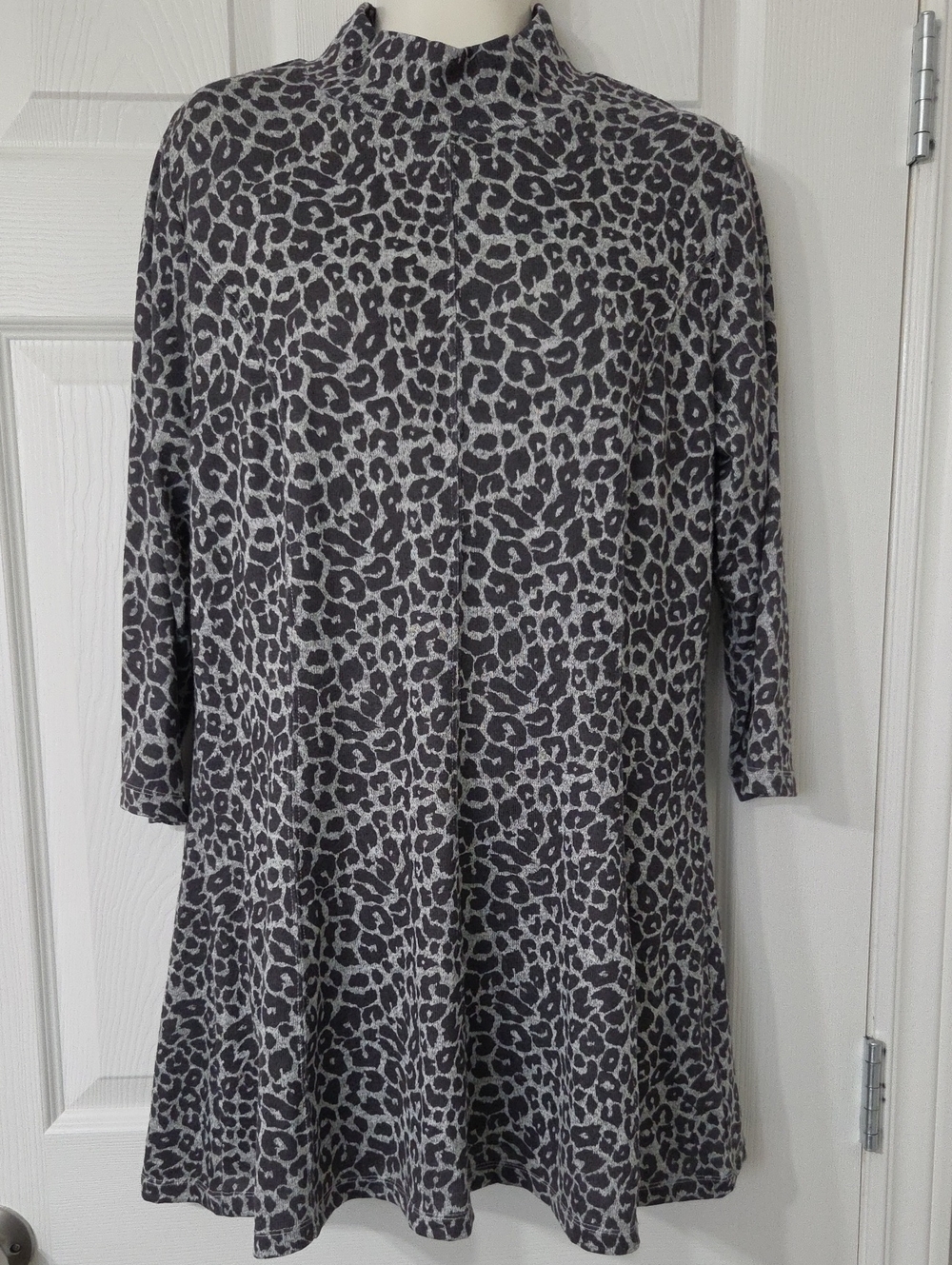 Cleo Grey Leopard Print Tunic